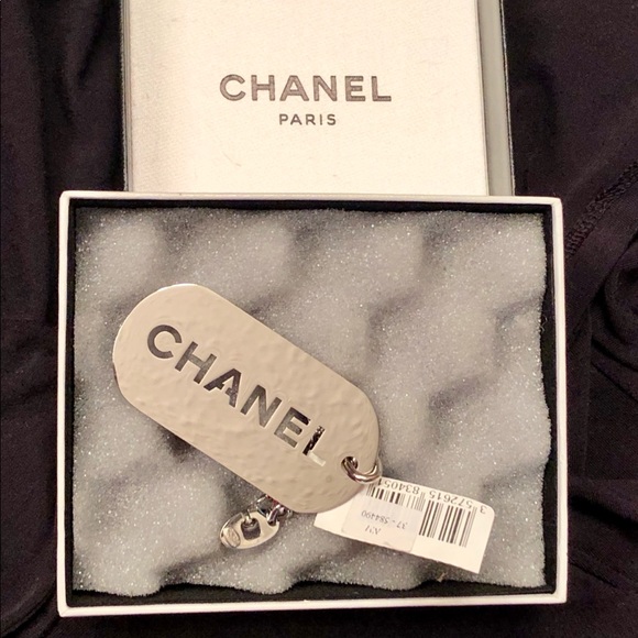 Chanel Keychain Tag - Picture 2 of 3